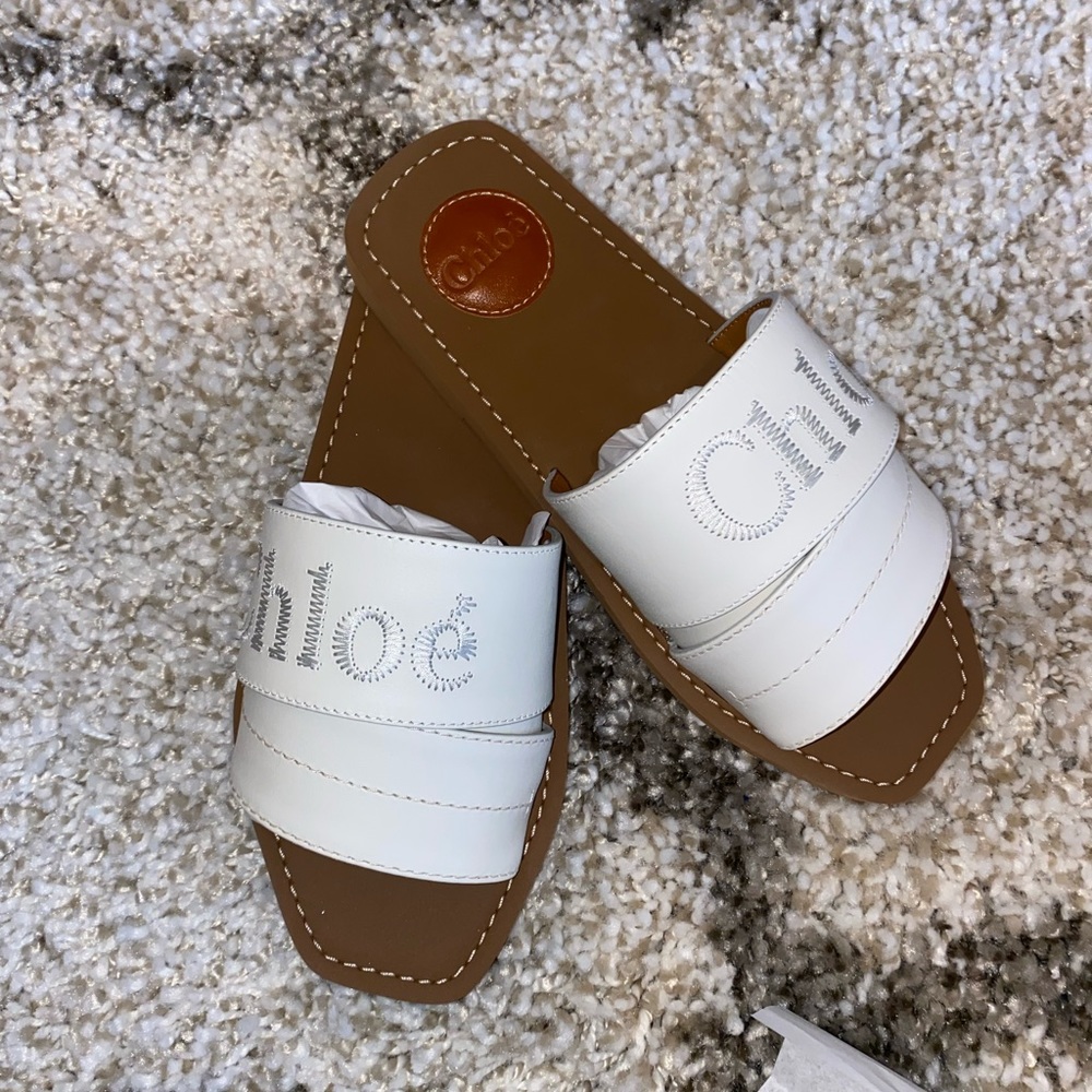 Chloé Woody logo-embroidered leather slides